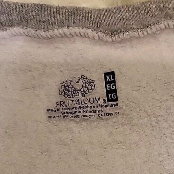 Fruit Of The Loom XL Embroidered Farm Tractor Barn Pullover Sweatshirt Vintage - Picture 4 of 10